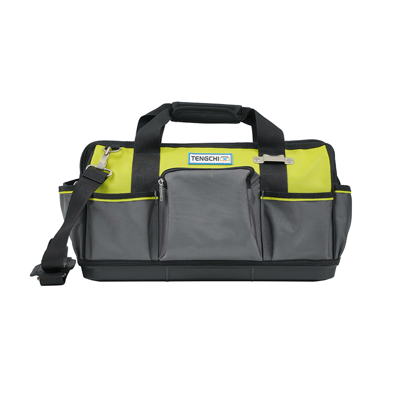 So messen Sie einen Koffer, eine Werkzeugtasche und einen Werkzeugrucksack